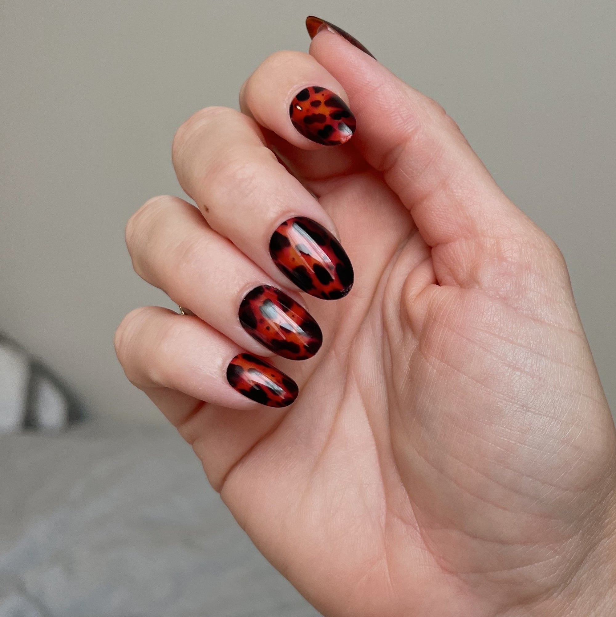 Tortoise Shell Press On Nails