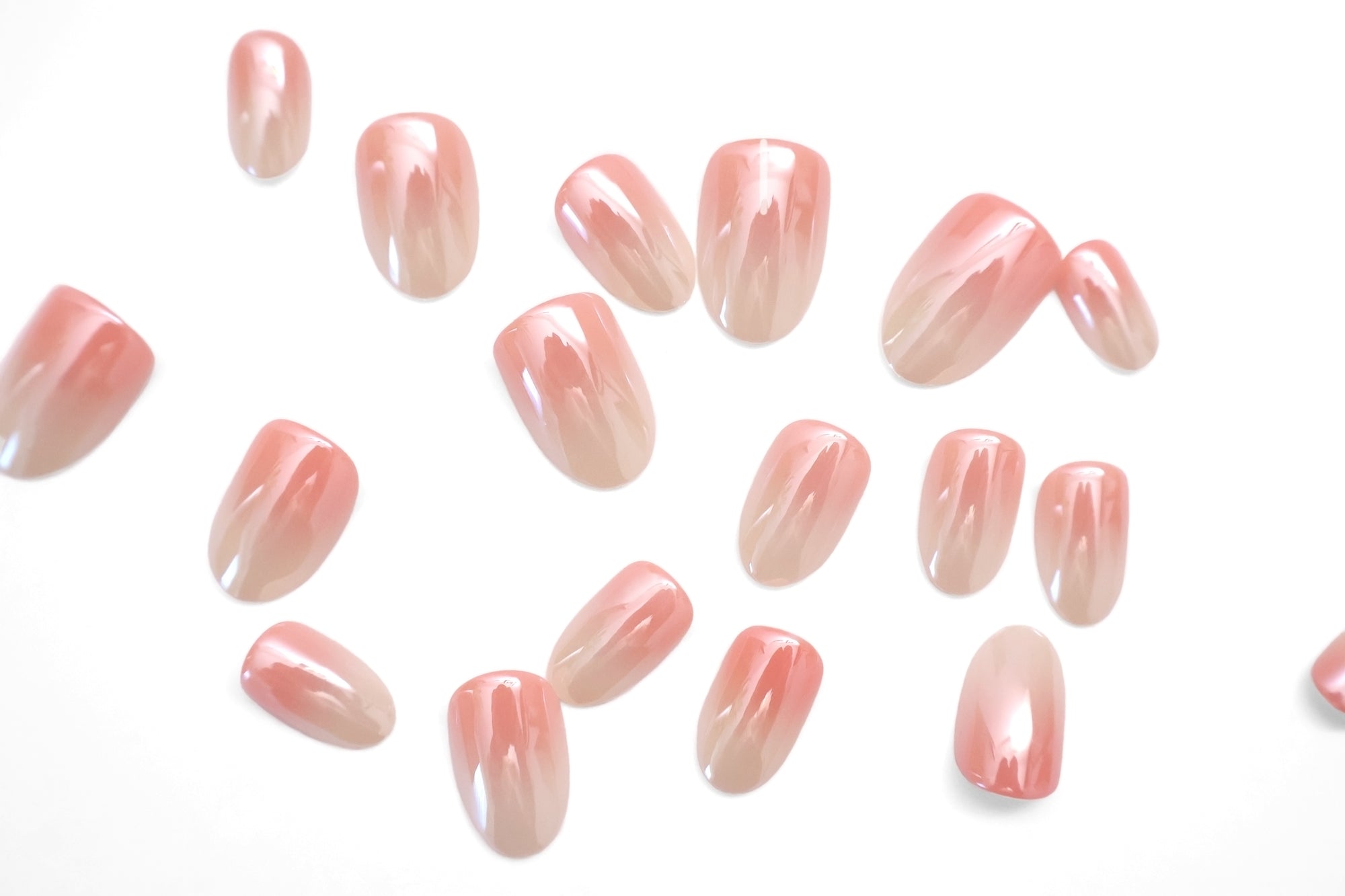 Chrombré Press on Nails Kit