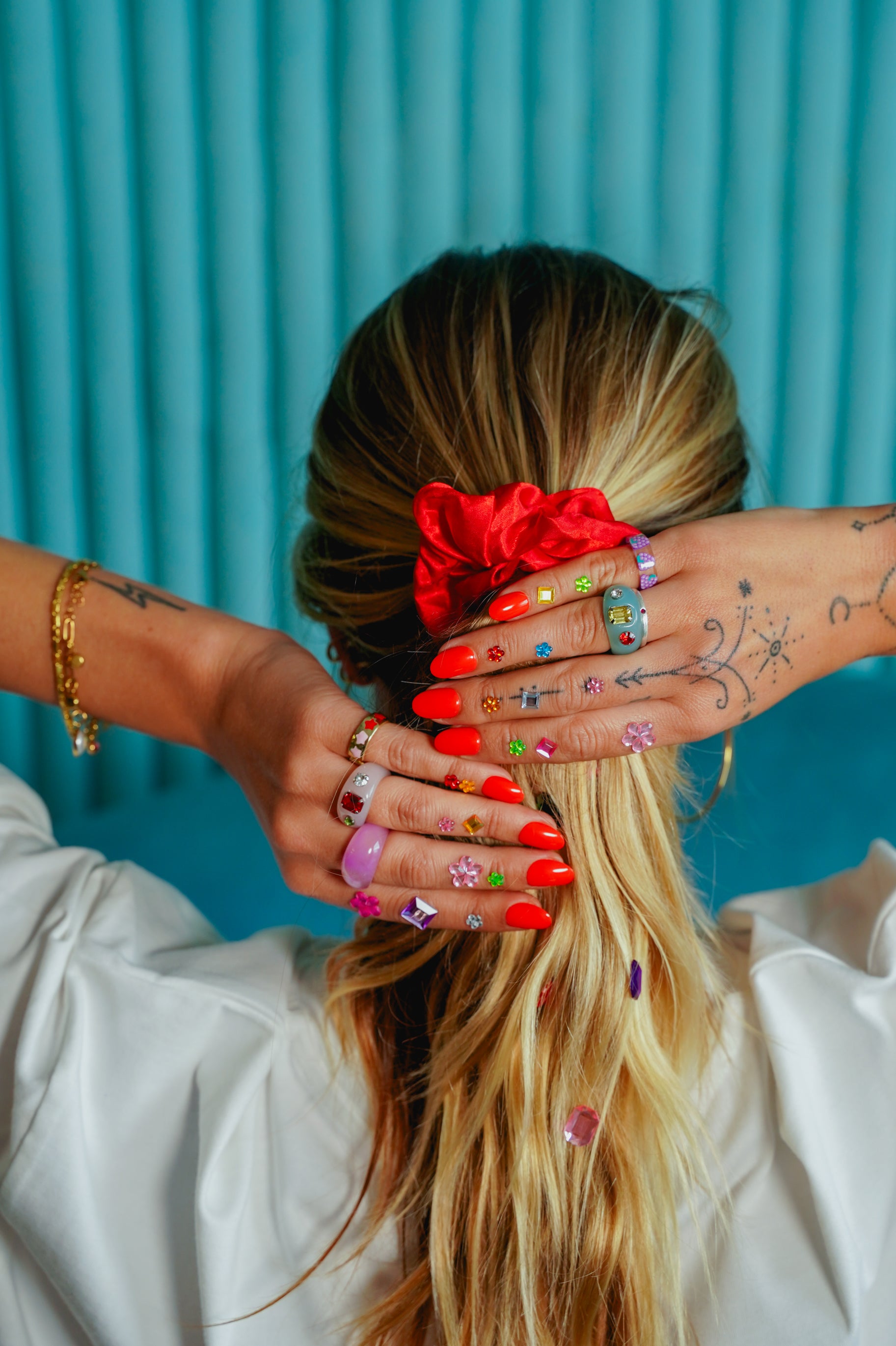 Poppy Red Press On Nails